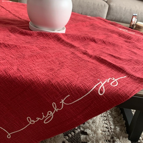 Pottery Barn Holiday Sentiment Organic Cotton Table Throw. 50” X 50”. ♥️🎄 - Picture 3 of 8